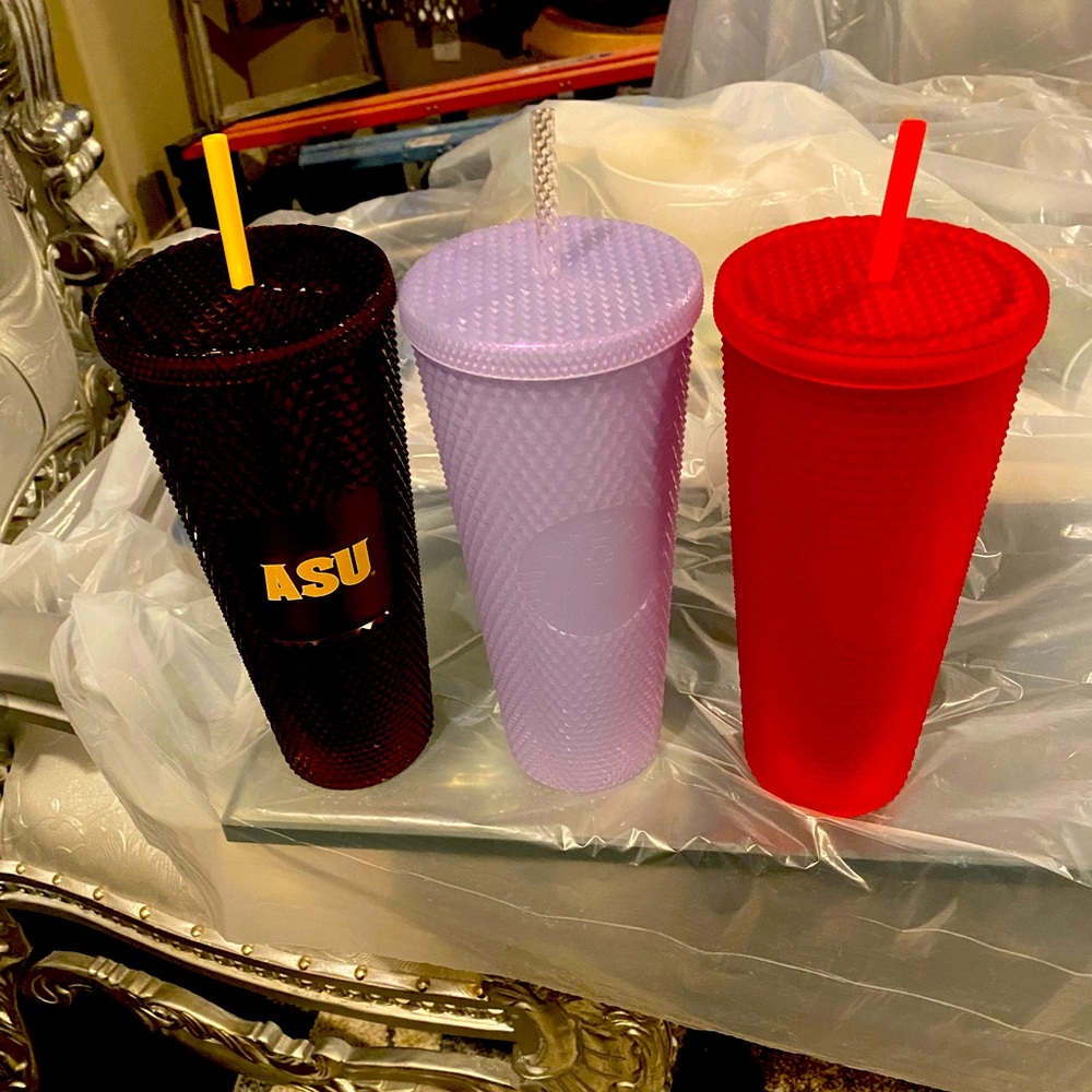 Authentic BRAND NEW NEVER USED 24oz VENTI CUPS. EACH SOLD INDIVIDUALLY.